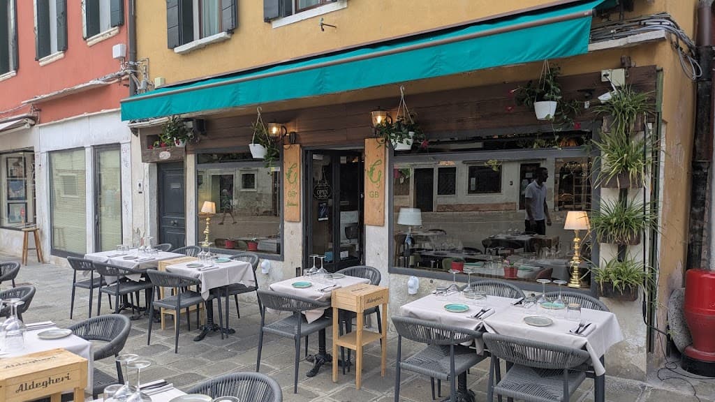 Garden Bistrot - OSM