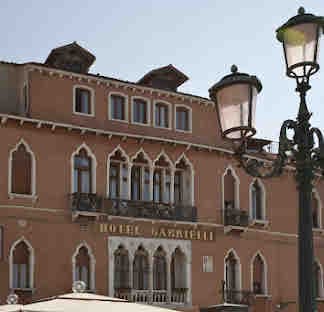 ヴェネツィア・ドーズ・ゲストハウス