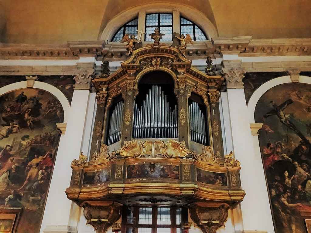 [Translate to Japanese:] Organ of the Church of San Moisè in Venice 