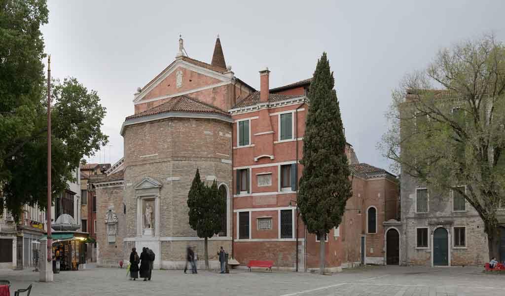 Kostel San Polo